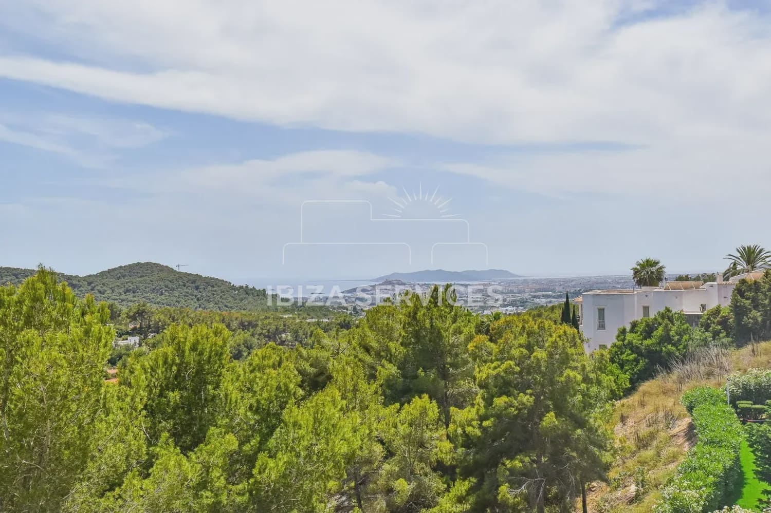 7 sypialnia Willa na sprzedaż w Nuestra Senora de Jesus z basenem garażem - 8 500 000 € (Ref: 9245427)