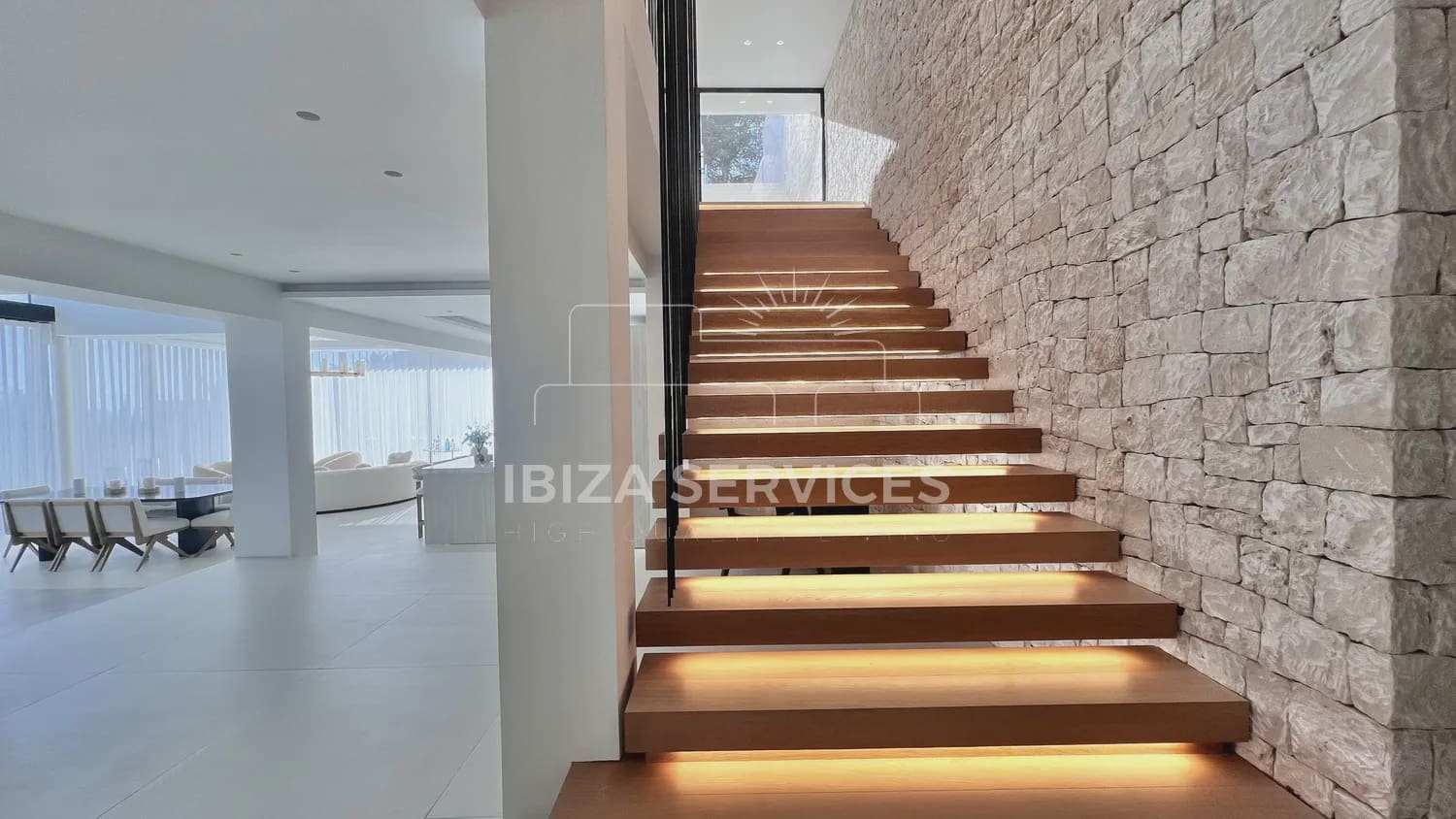 7 sypialnia Willa na sprzedaż w Nuestra Senora de Jesus z basenem garażem - 8 500 000 € (Ref: 9245427)