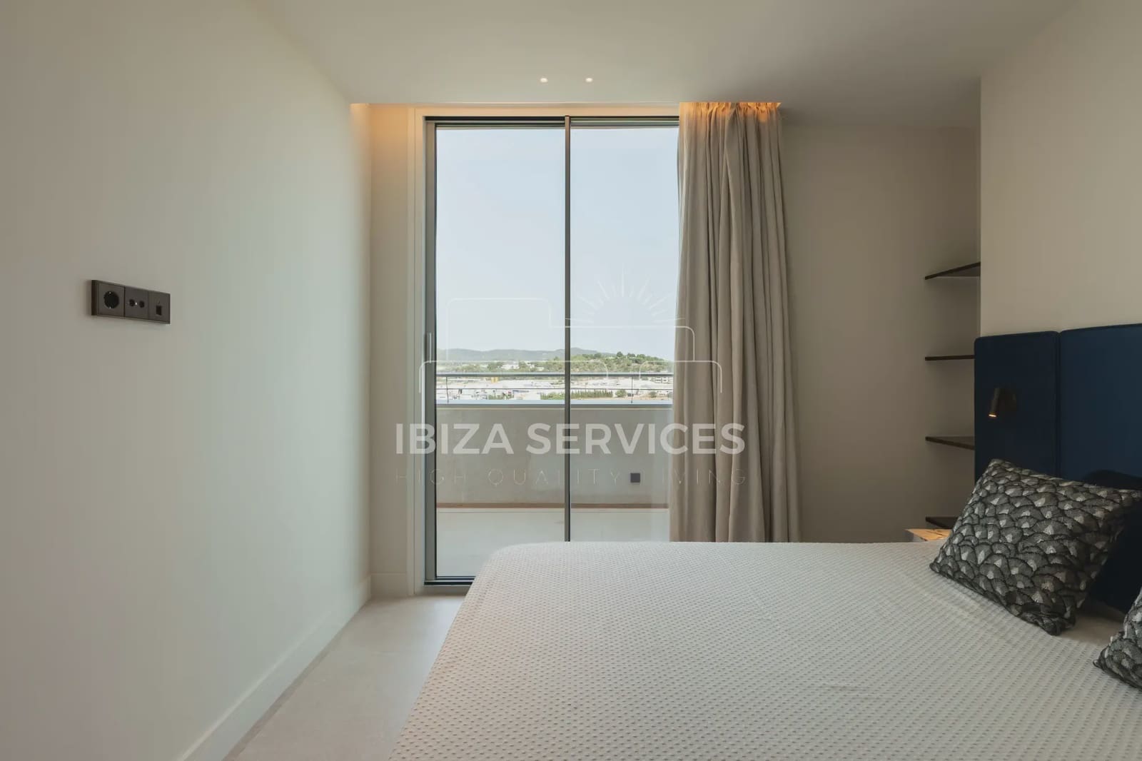 3 bedroom Apartment for sale in Ibiza / Eivissa town with pool - € 2,950,000 (Ref: 9247765)