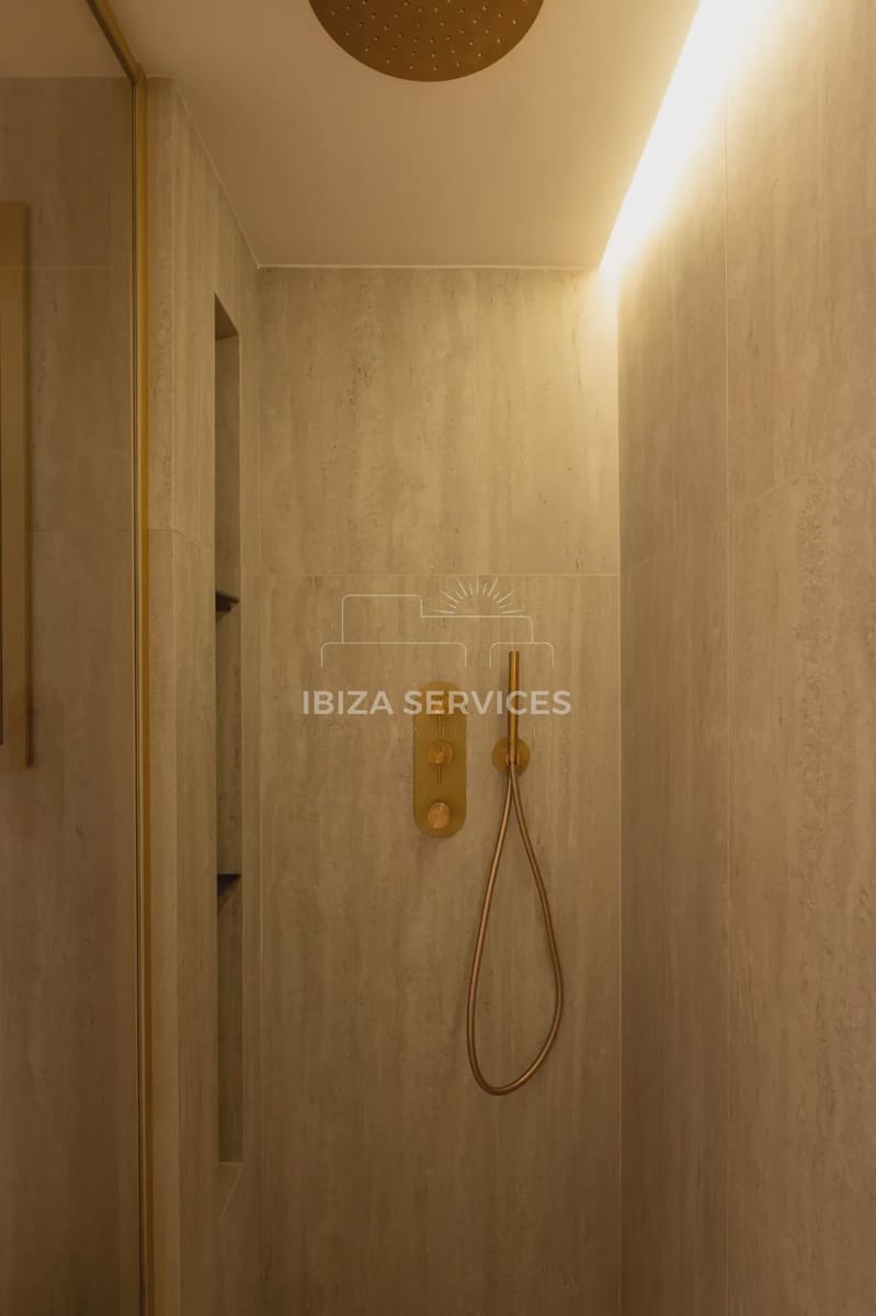 3 bedroom Apartment for sale in Ibiza / Eivissa town with pool - € 2,950,000 (Ref: 9247765)