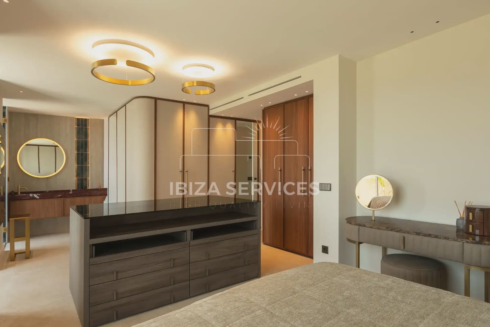 3 bedroom Apartment for sale in Ibiza / Eivissa town with pool - € 2,950,000 (Ref: 9247765)