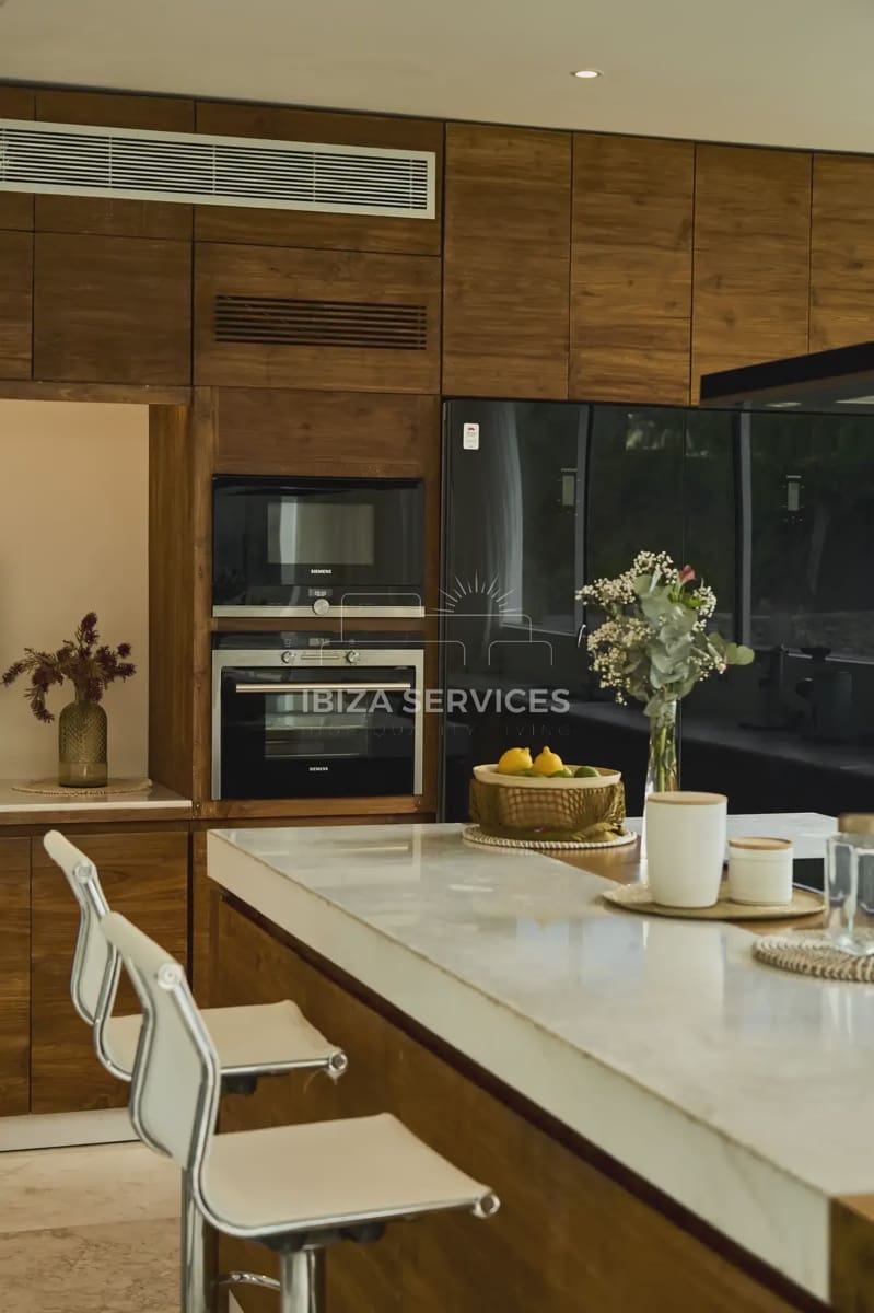 5 bedroom Villa for sale in San Jose / Sant Josep de Sa Talaia with pool garage - € 8,900,000 (Ref: 9265132)