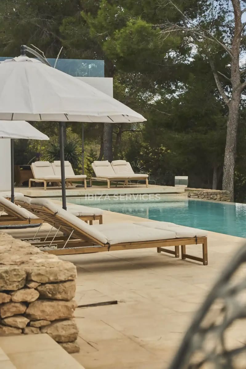 5 bedroom Villa for sale in San Jose / Sant Josep de Sa Talaia with pool garage - € 8,900,000 (Ref: 9265132)