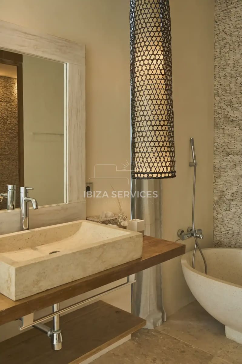 5 bedroom Villa for sale in San Jose / Sant Josep de Sa Talaia with pool garage - € 8,900,000 (Ref: 9265132)