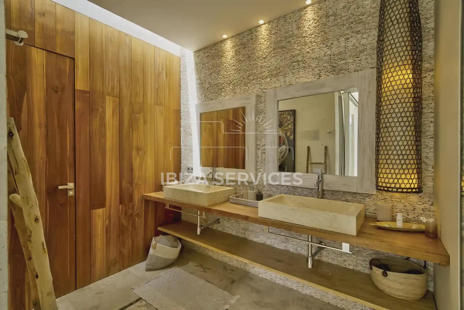 5 bedroom Villa for sale in San Jose / Sant Josep de Sa Talaia with pool garage - € 8,900,000 (Ref: 9265132)