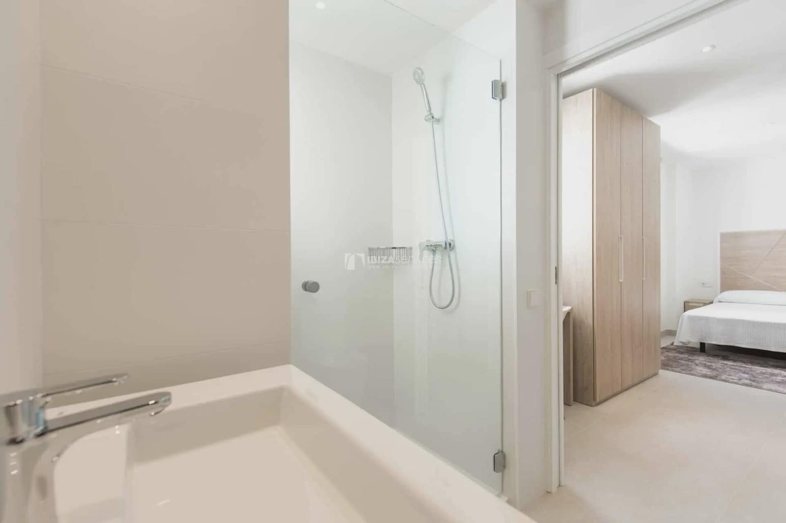 2 sypialnia Apartament do wynajęcia w Miasto Ibiza / Eivissa z garażem - 1 350 € (Ref: 9279853)