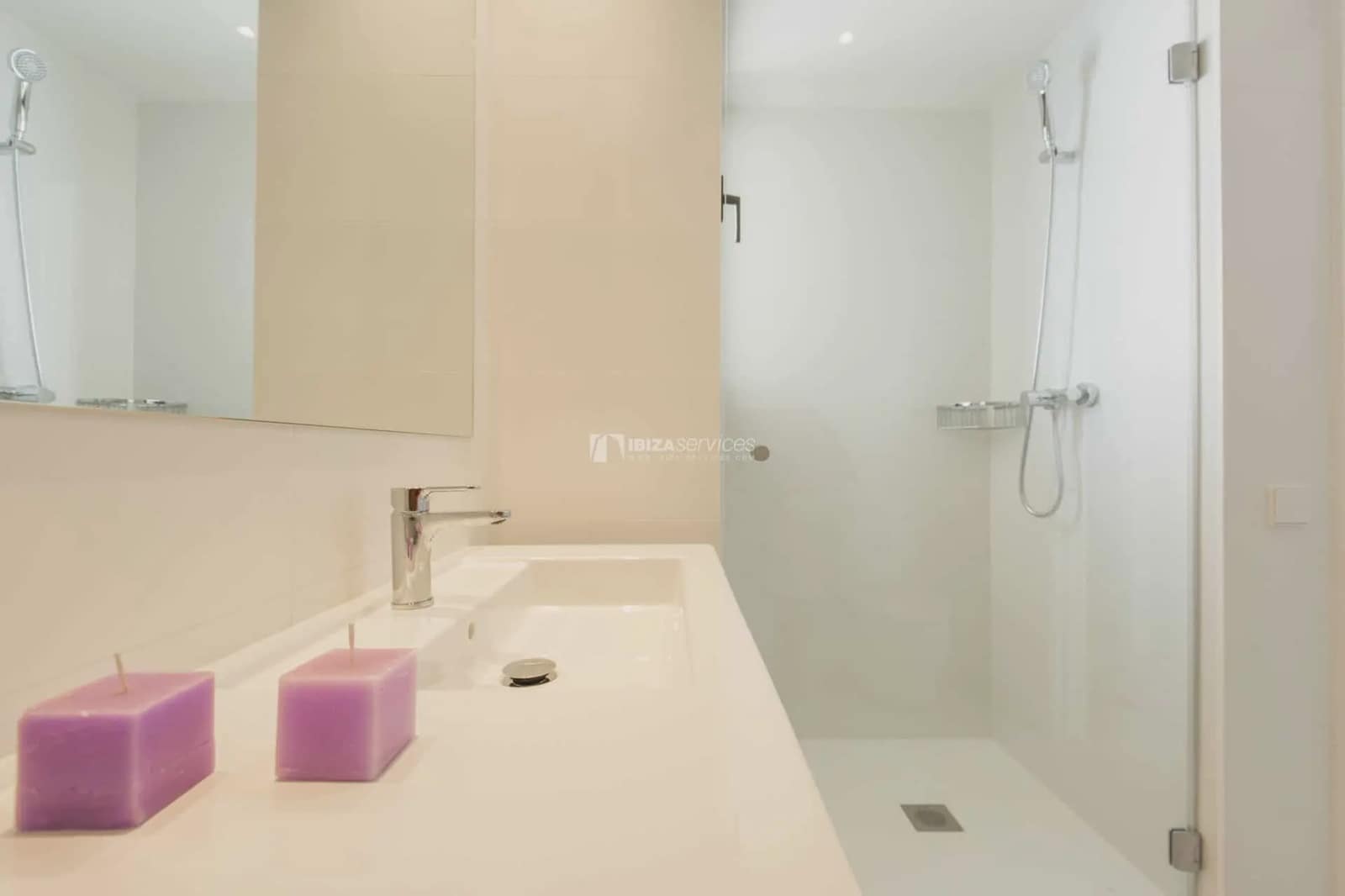 2 sypialnia Apartament do wynajęcia w Miasto Ibiza / Eivissa z garażem - 1 350 € (Ref: 9279853)