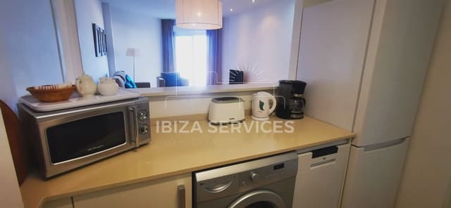 2 sypialnia Apartament do wynajęcia w Sant Antoni de Portmany z basenem - 1 700 € (Ref: 9348004)