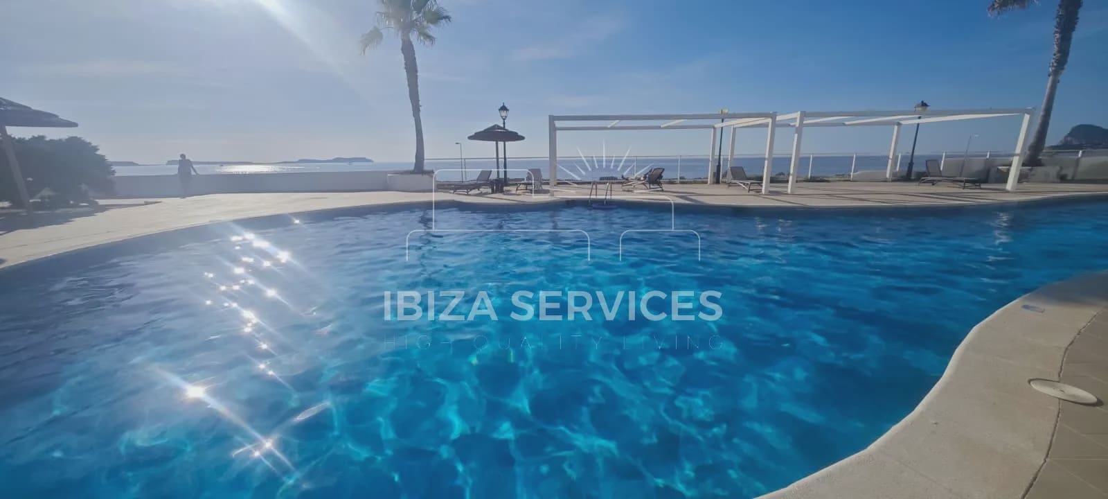 2 bedroom Apartment for rent in Cala d'en Bou with pool - € 2,000 (Ref: 9348004)