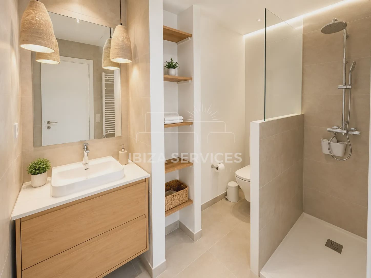 2 bedroom Apartment for rent in Cala d'en Bou with pool - € 2,000 (Ref: 9348004)