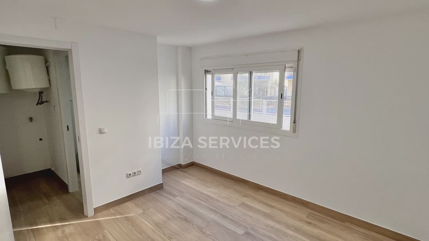 2 sovrum Lägenhet till salu i Ibiza stad med pool - 770 000 € (Ref: 9354529)