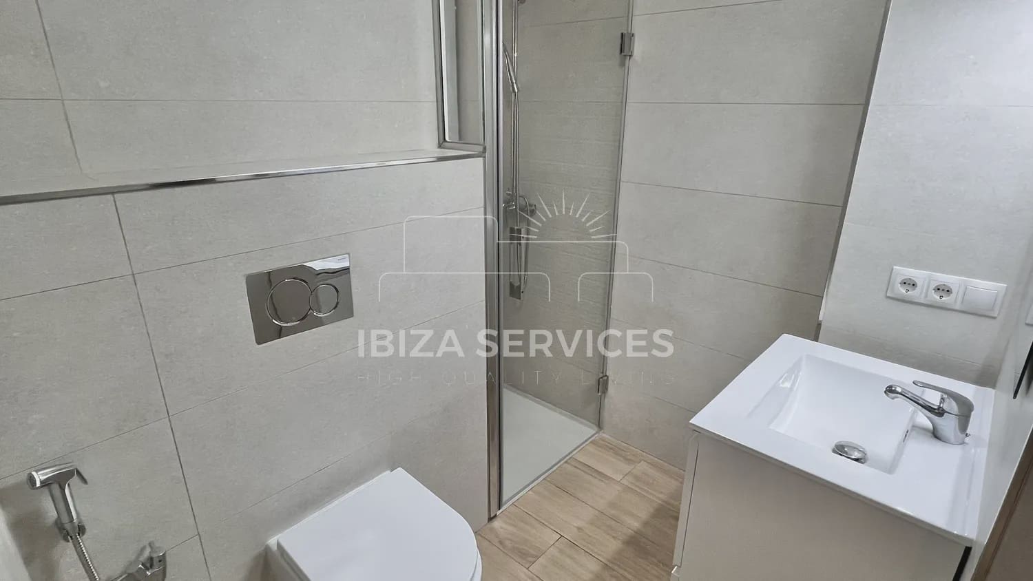 2 sovrum Lägenhet till salu i Ibiza stad med pool - 770 000 € (Ref: 9354529)