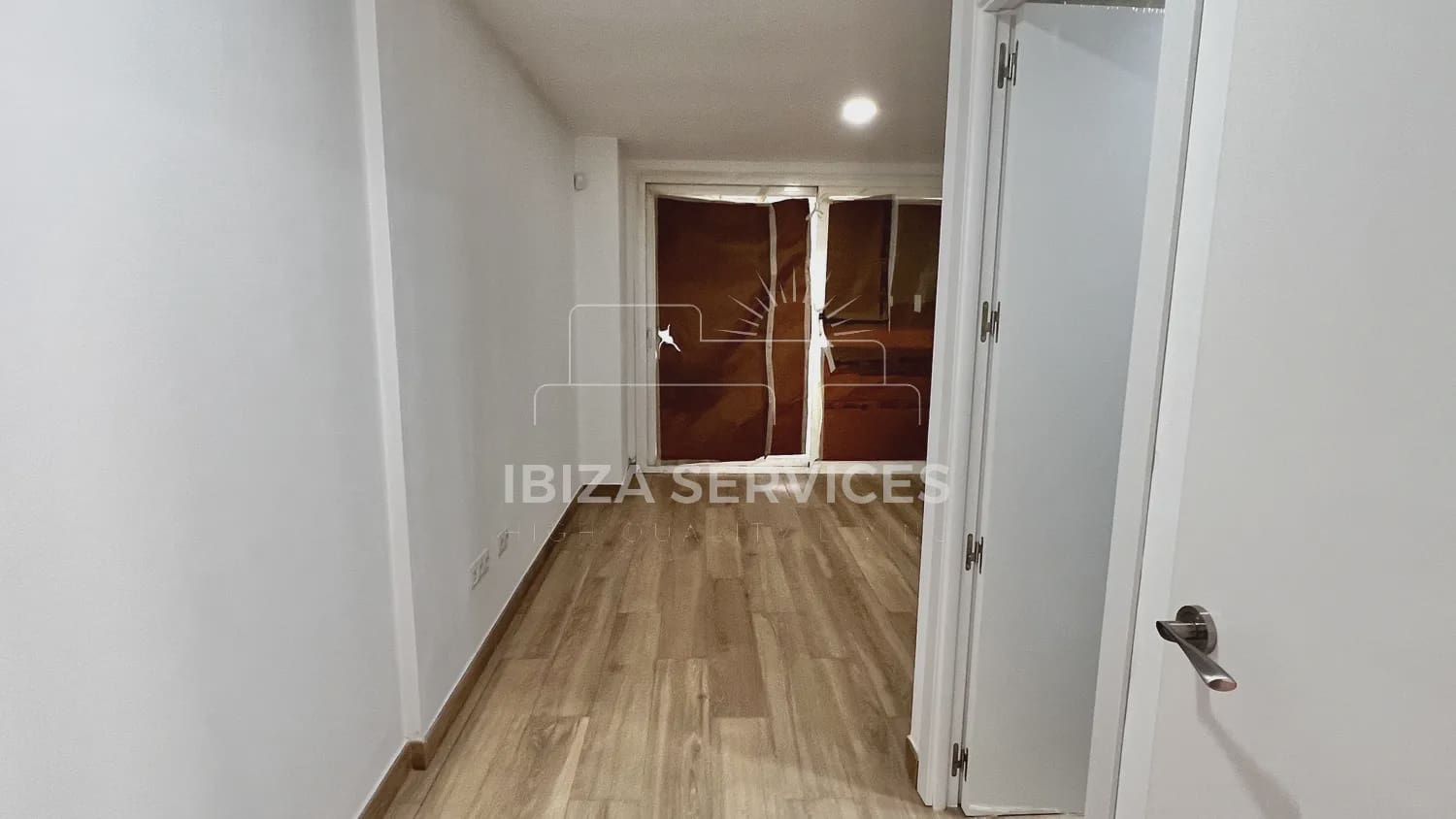 2 sovrum Lägenhet till salu i Ibiza stad med pool - 770 000 € (Ref: 9354529)