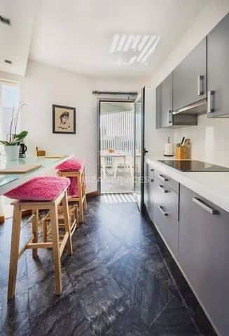 4 soveværelse Lejlighed til leje i Talamanca, Ibiza by - € 4.200 (Ref: 9442895)