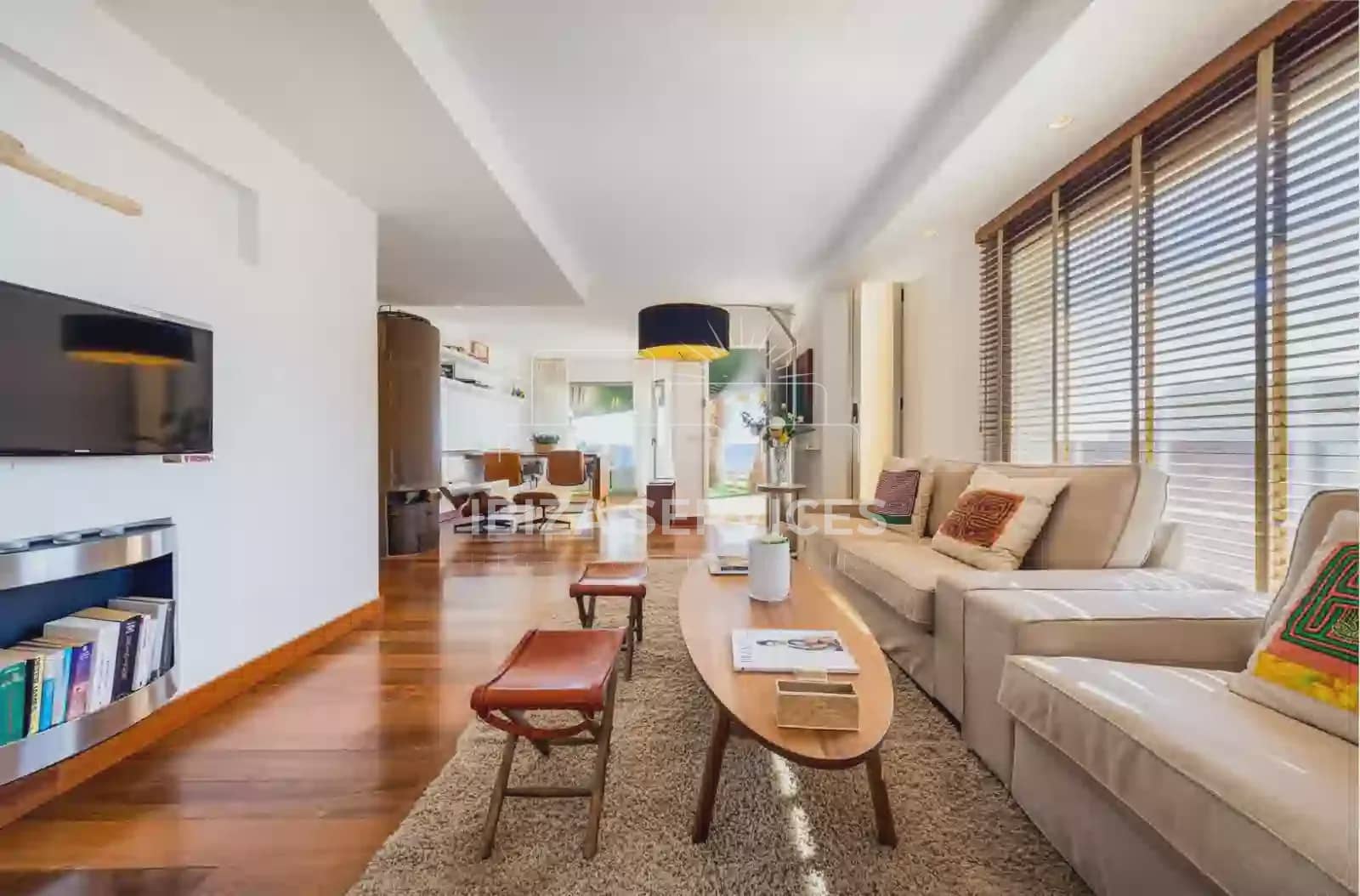 4 soverom Leilighet til leie i Talamanca - € 4 200 (Ref: 9442895)