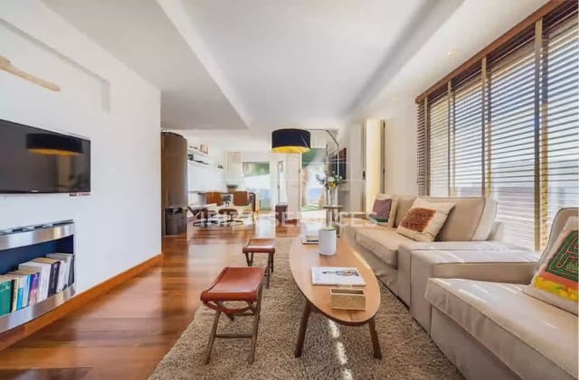 4 soveværelse Lejlighed til leje i Talamanca, Ibiza by - € 4.200 (Ref: 9442895)