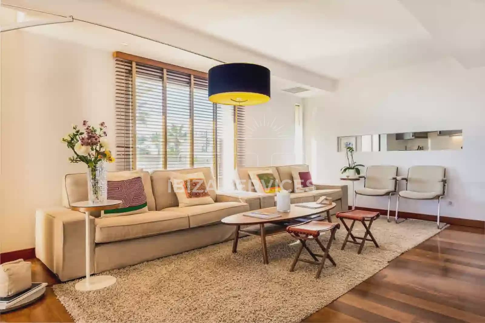 4 soverom Leilighet til leie i Talamanca - € 4 200 (Ref: 9442895)