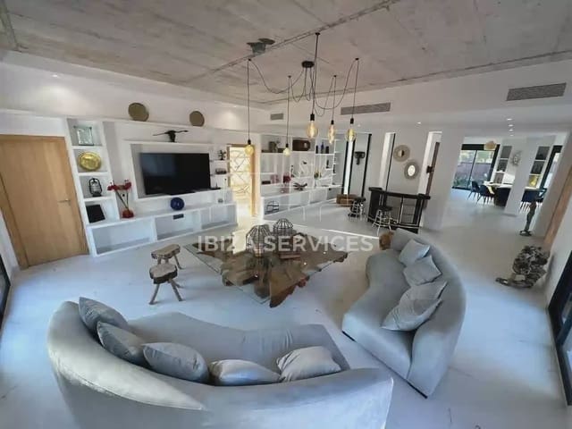 Villa/Maison de 6 chambres à louer à Es Caná, Santa Eulalia / Santa Eularia avec piscine garage - 15 000 € (Ref: 9455694)