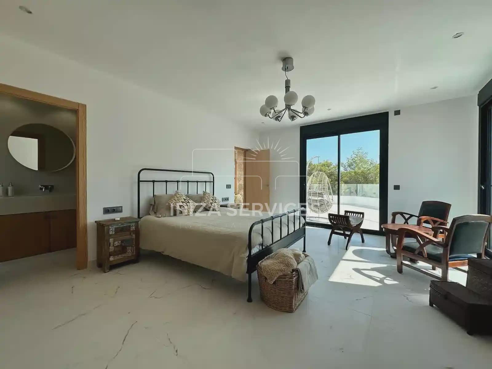 Villa/Maison de 6 chambres à louer à Es Cana avec piscine garage - 15 000 € (Ref: 9455694)