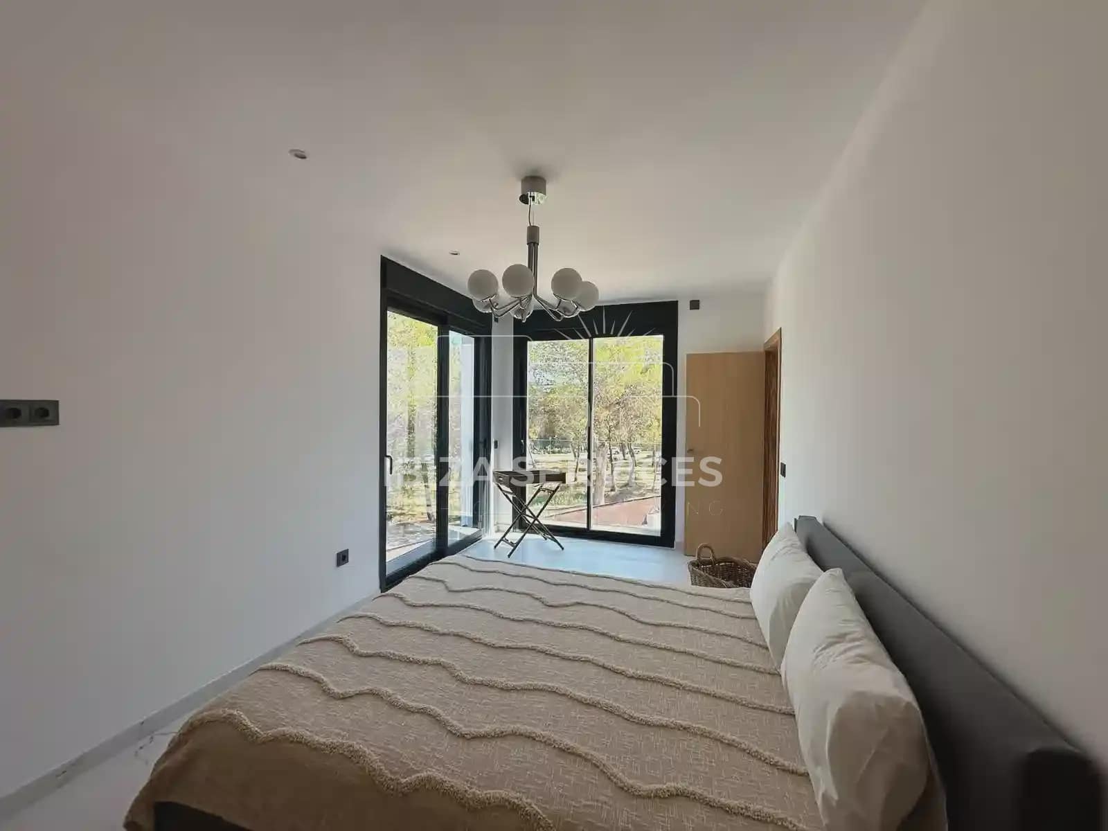 Villa/Maison de 6 chambres à louer à Es Cana avec piscine garage - 15 000 € (Ref: 9455694)