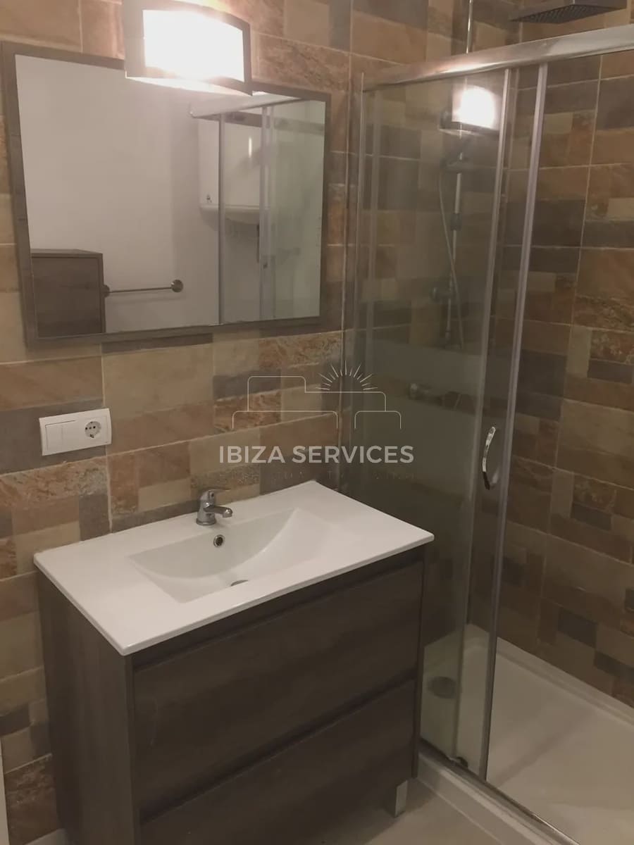 Appartement de 1 chambre à louer à Ibiza ville - 1 200 € (Ref: 9460847)