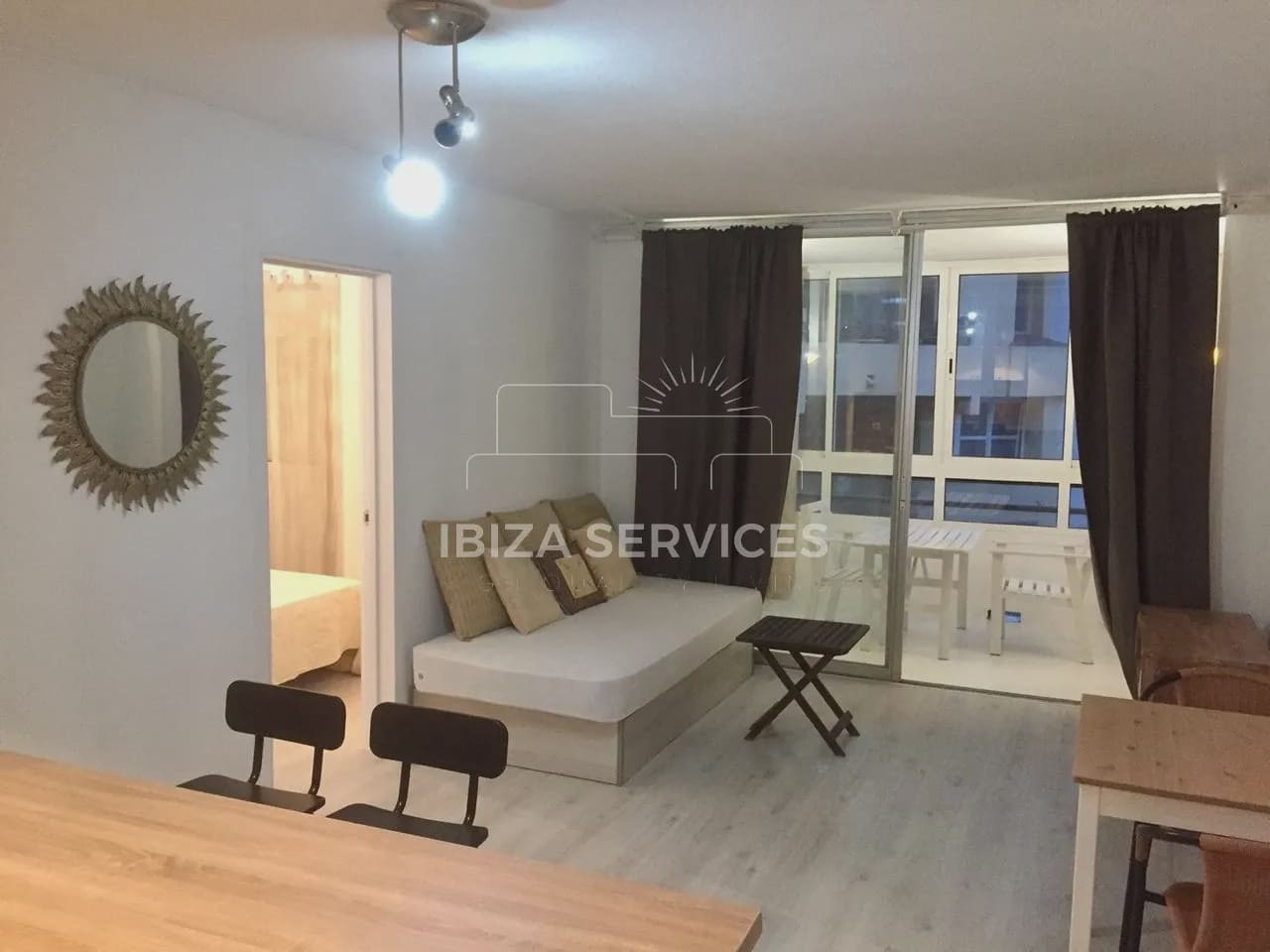 Appartement de 1 chambre à louer à Ibiza ville - 1 200 € (Ref: 9460847)