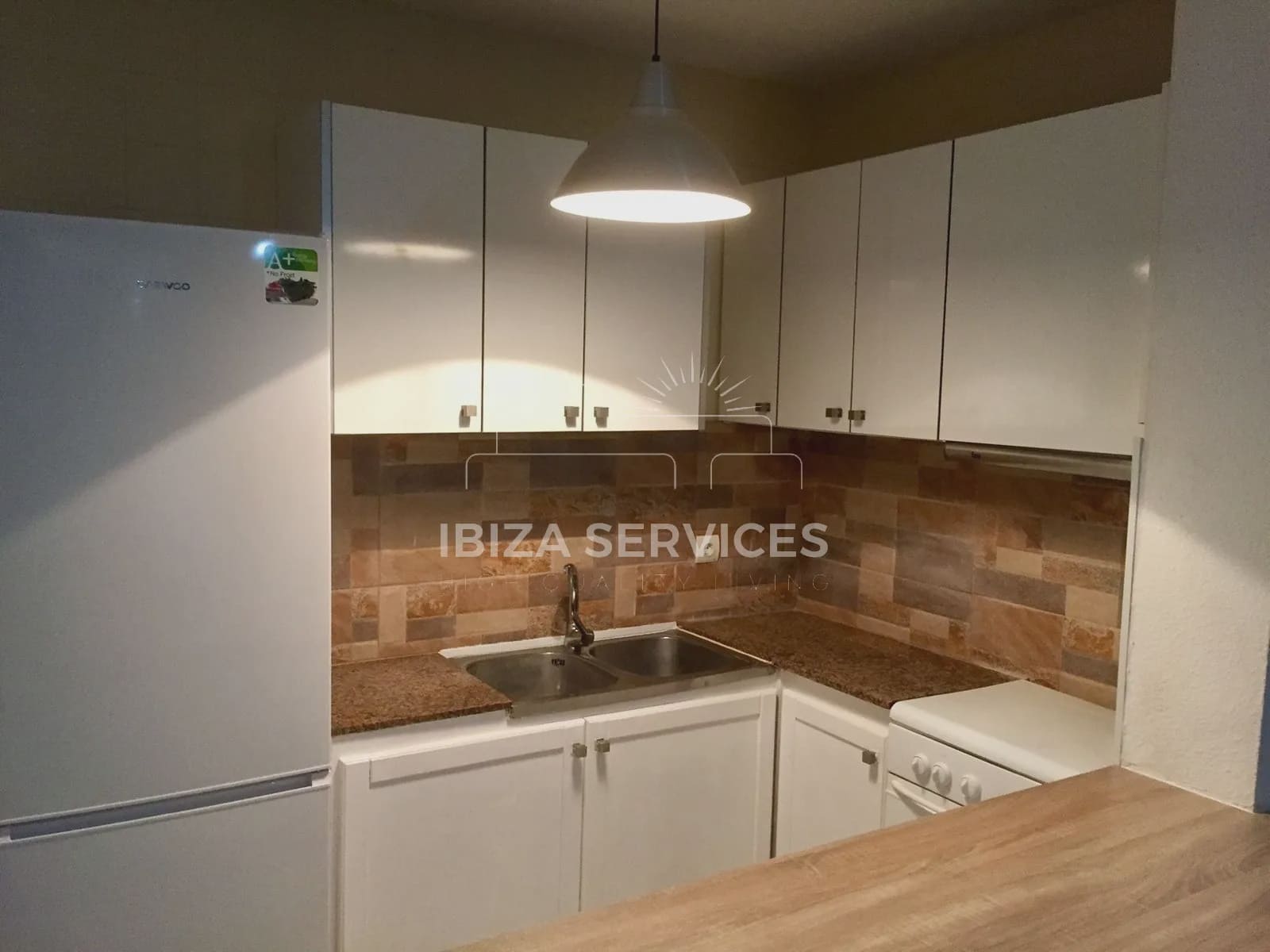 Appartement de 1 chambre à louer à Ibiza ville - 1 200 € (Ref: 9460847)