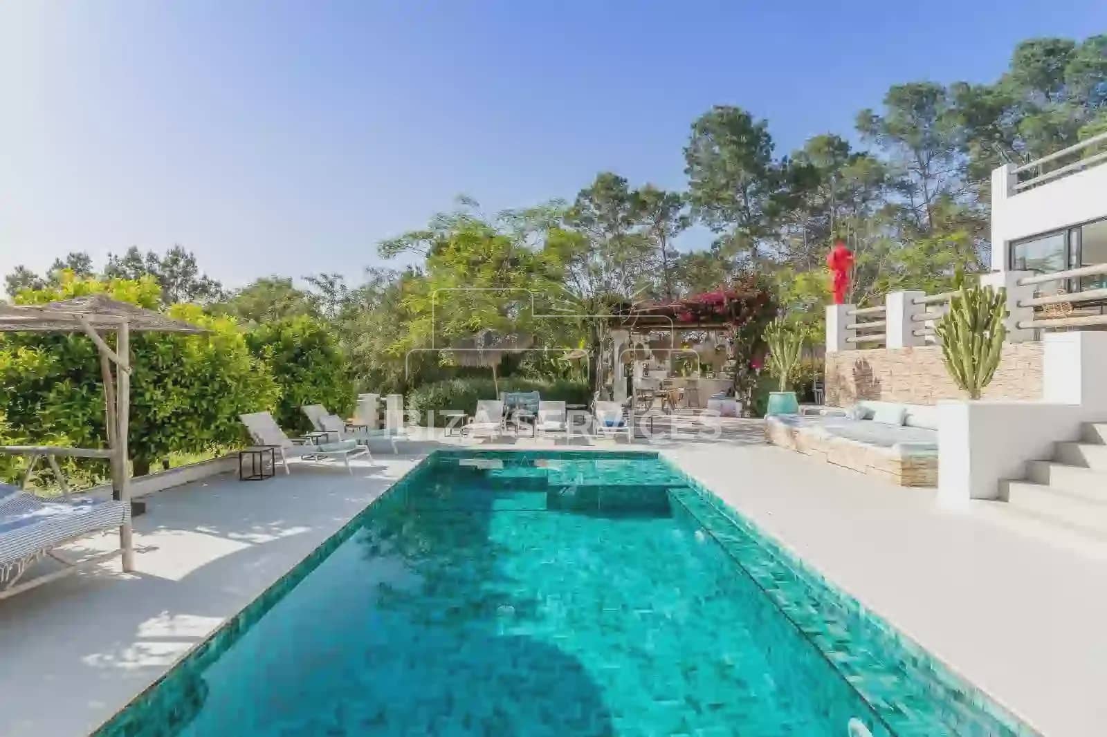 5 bedroom Villa for rent in San Miguel / Sant Miquel de Balansat with pool garage - € 9,000 (Ref: 9497919)