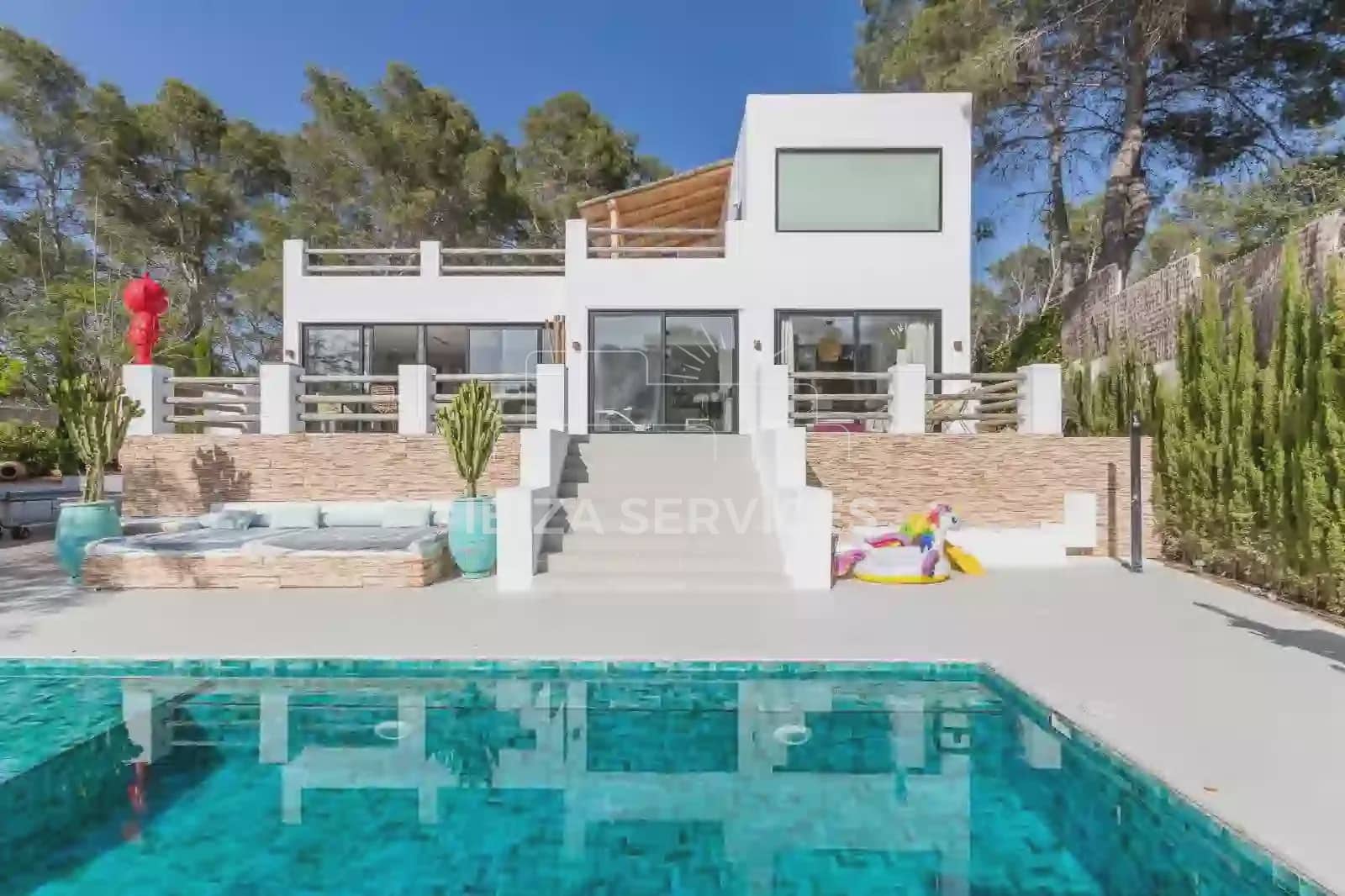 5 bedroom Villa for rent in San Miguel / Sant Miquel de Balansat with pool garage - € 9,000 (Ref: 9497919)