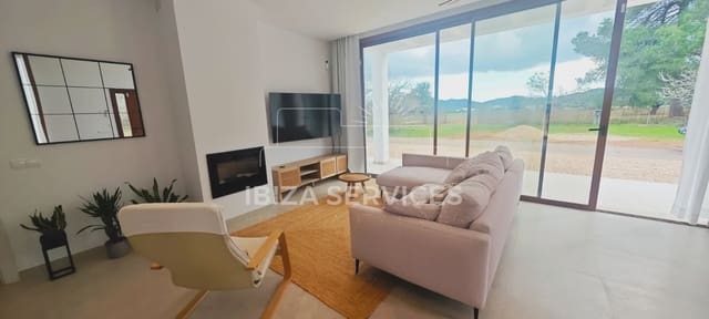 4 soveværelse Finca/Landehus til leje i Santa Eulalia / Santa Eularia med garage - € 6.000 (Ref: 9529027)