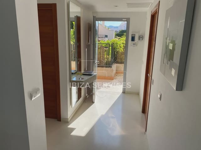 3 bedroom Apartment for sale in Cala Tarida, San Jose / Sant Josep de Sa Talaia with pool garage - € 798,000 (Ref: 9532297)