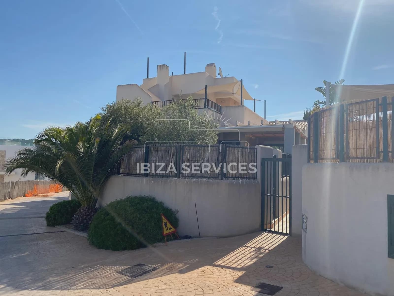 3 bedroom Apartment for sale in Cala Tarida with pool garage - € 798,000 (Ref: 9532297)