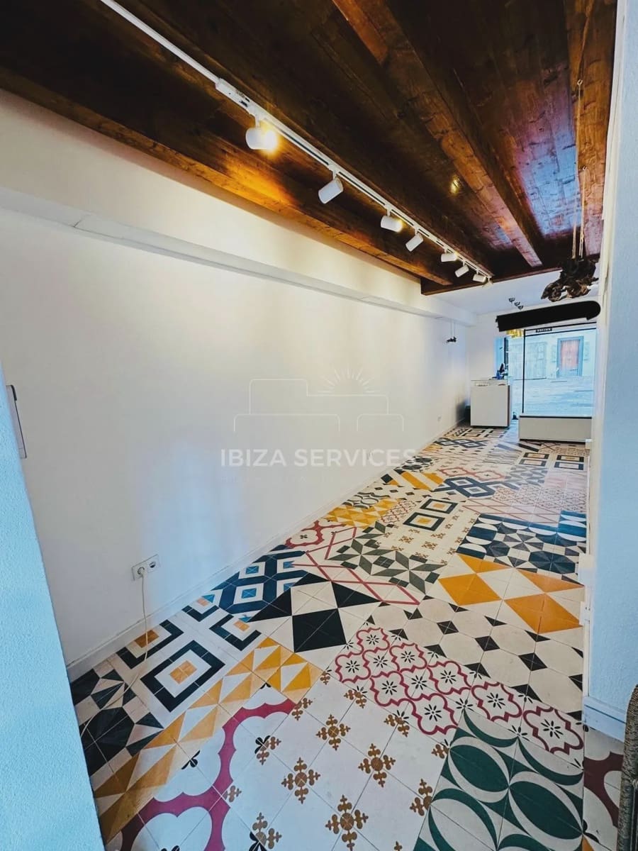 Business for rent in Ibiza / Eivissa town - € 40,000 (Ref: 9535362)