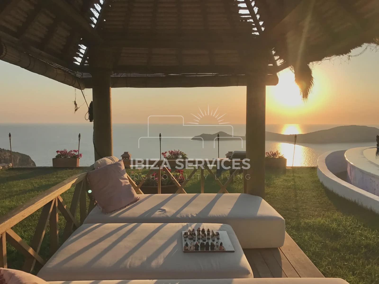 8 camera da letto Villa in vendita in Cala Llenya con piscina garage - 29.900.000 € (Rif: 9542026)