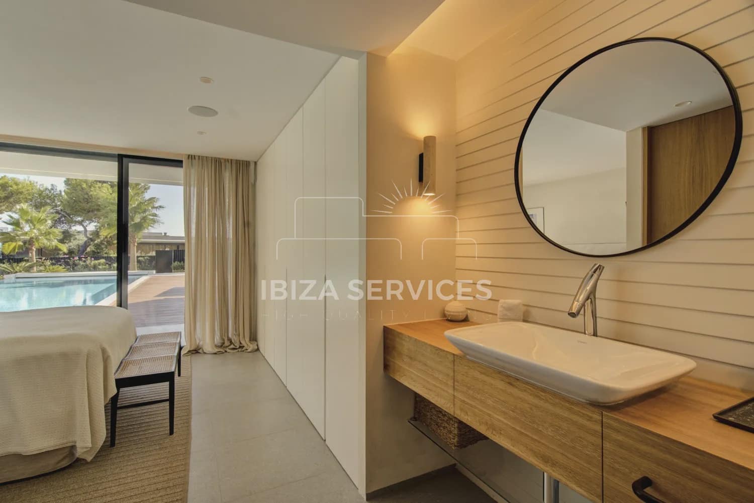 4 soverom Villa til salgs i Es Cubells med svømmebasseng garasje - € 7 200 000 (Ref: 9542766)