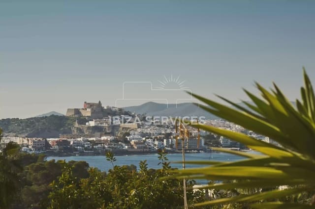 3 slaapkamer Villa voor vakantieverhuur in Talamanca, Ibiza dorp met garage - € 3.752 (Ref: 9547378)