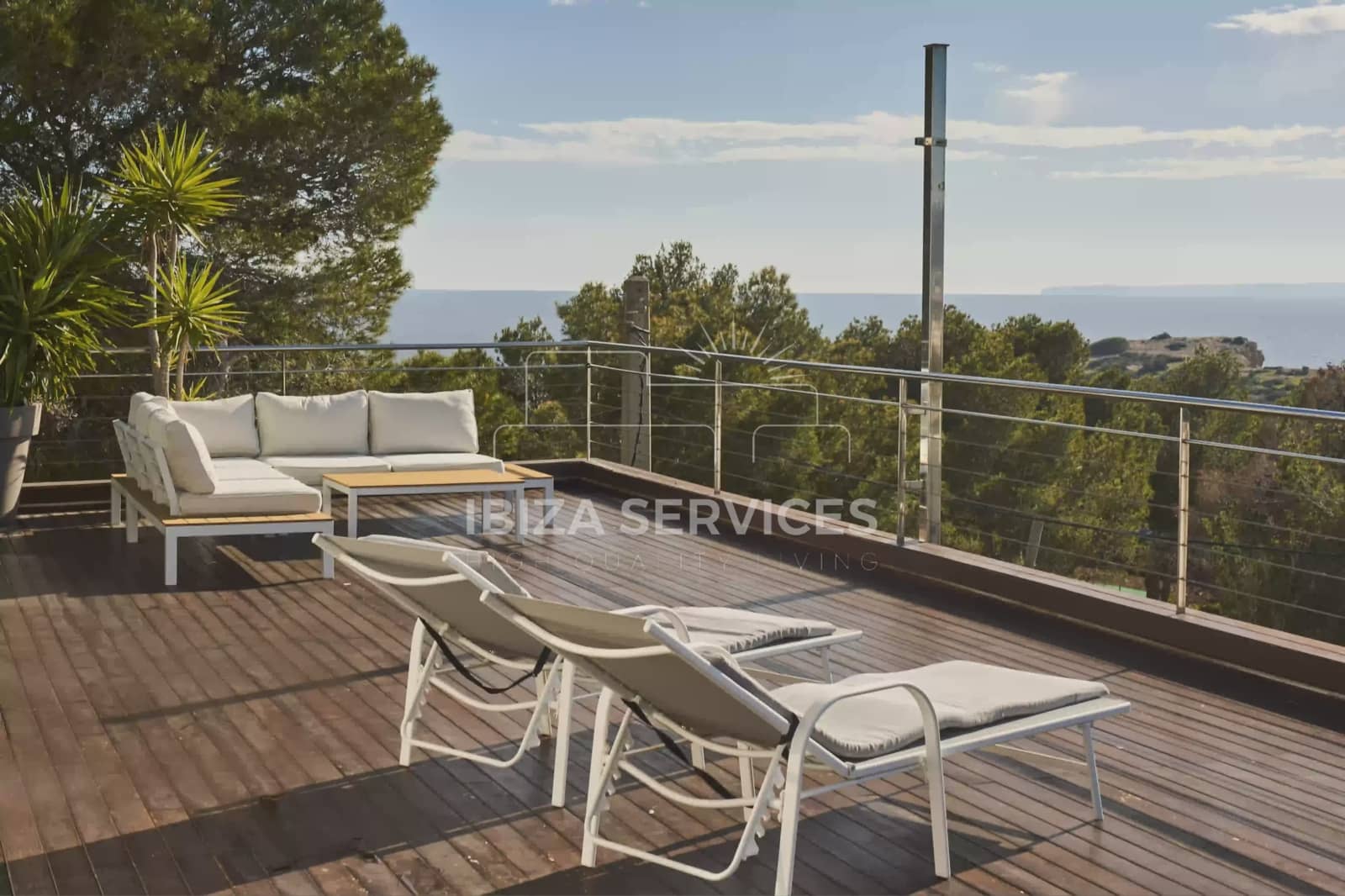 3 slaapkamer Villa voor vakantieverhuur in Talamanca met garage - € 3.752 (Ref: 9547378)