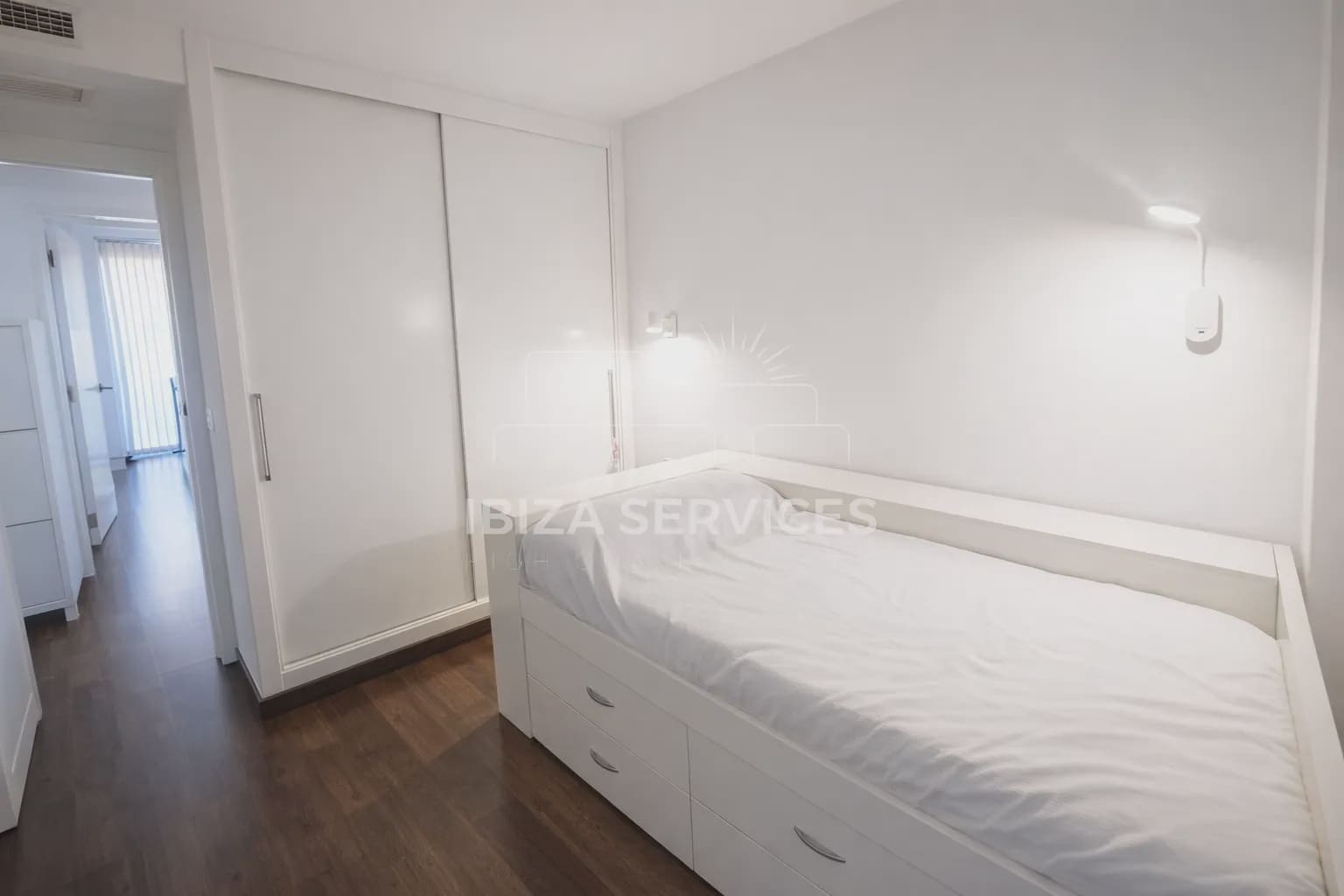 3 sypialnia Apartament na sprzedaż w Talamanca - 790 000 € (Ref: 9566258)
