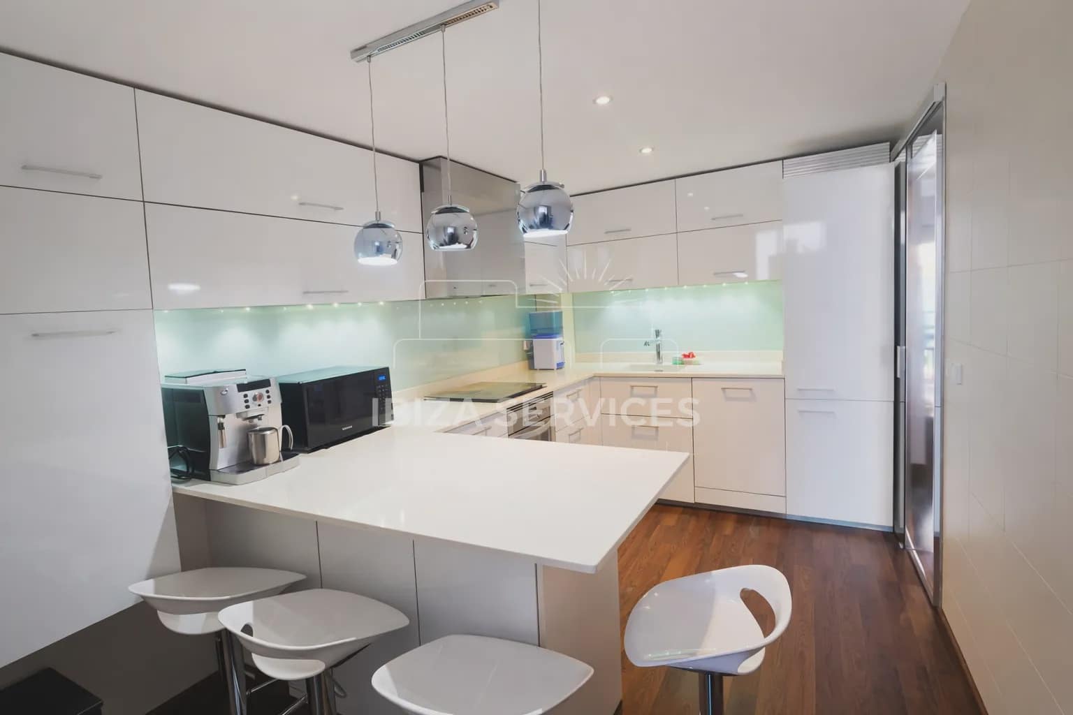 3 sypialnia Apartament na sprzedaż w Talamanca - 790 000 € (Ref: 9566258)