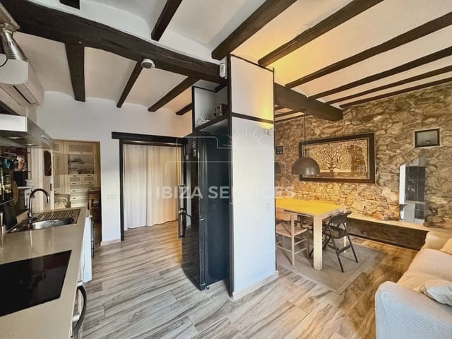 2 makuuhuone Huoneisto myytävänä paikassa Ibiza kaupunki - 338 000 € (Ref: 9597147)