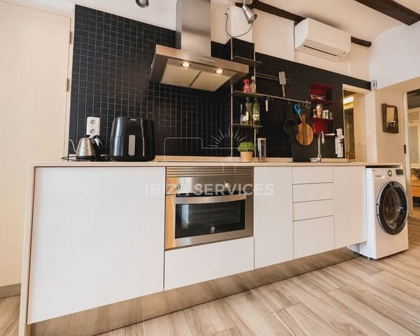 2 slaapkamer Appartement te koop in Ibiza dorp - € 338.000 (Ref: 9597147)