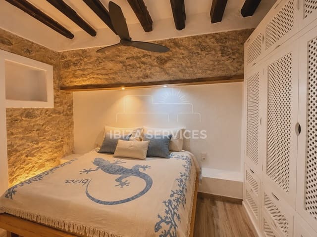 2 slaapkamer Appartement te koop in Ibiza dorp - € 338.000 (Ref: 9597147)