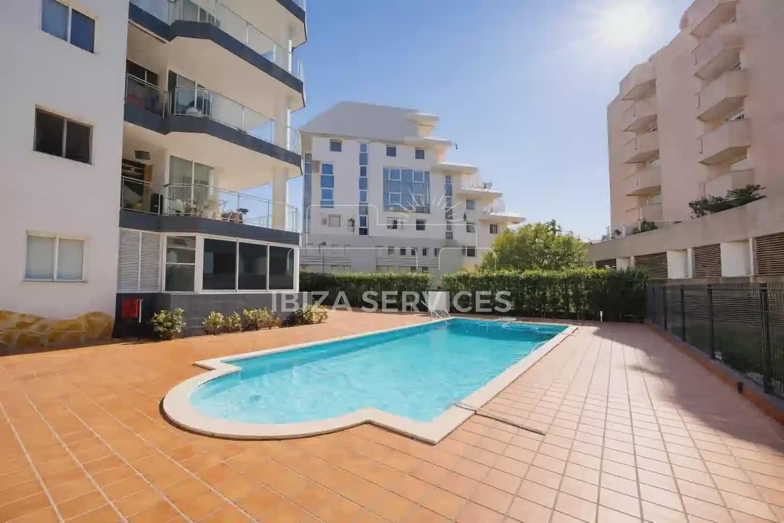 Apartamento de 3 habitaciones en Ibiza / Eivissa ciudad en alquiler con garaje - 5.000 € (Ref: 9614439)