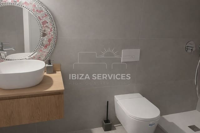 3 sypialnia Willa na sprzedaż w Talamanca, Miasto Ibiza / Eivissa z basenem garażem - 1 790 000 € (Ref: 9629365)