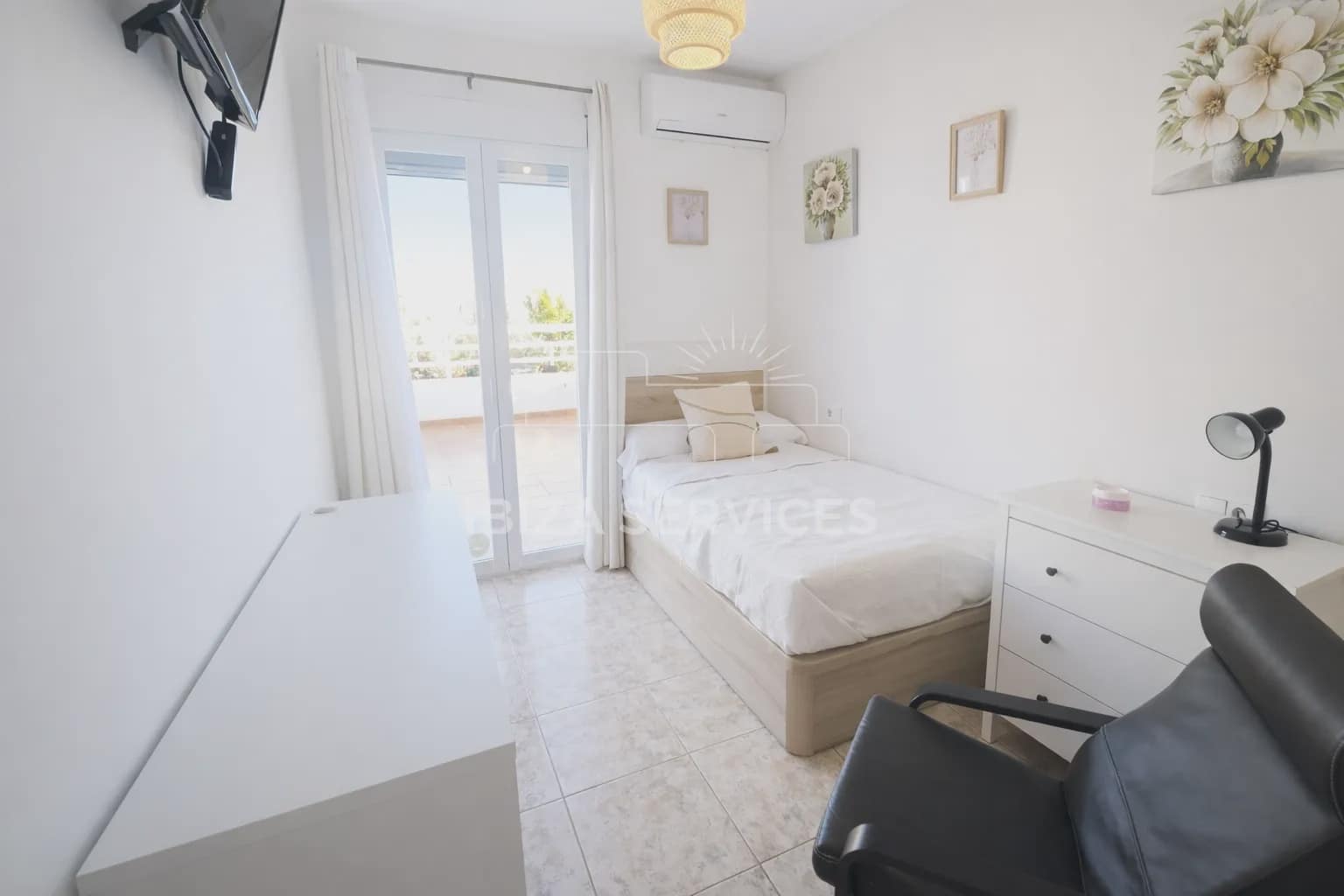 4 bedroom Apartment for rent in Sant Jordi de Ses Salines with garage - € 5,500 (Ref: 9636214)