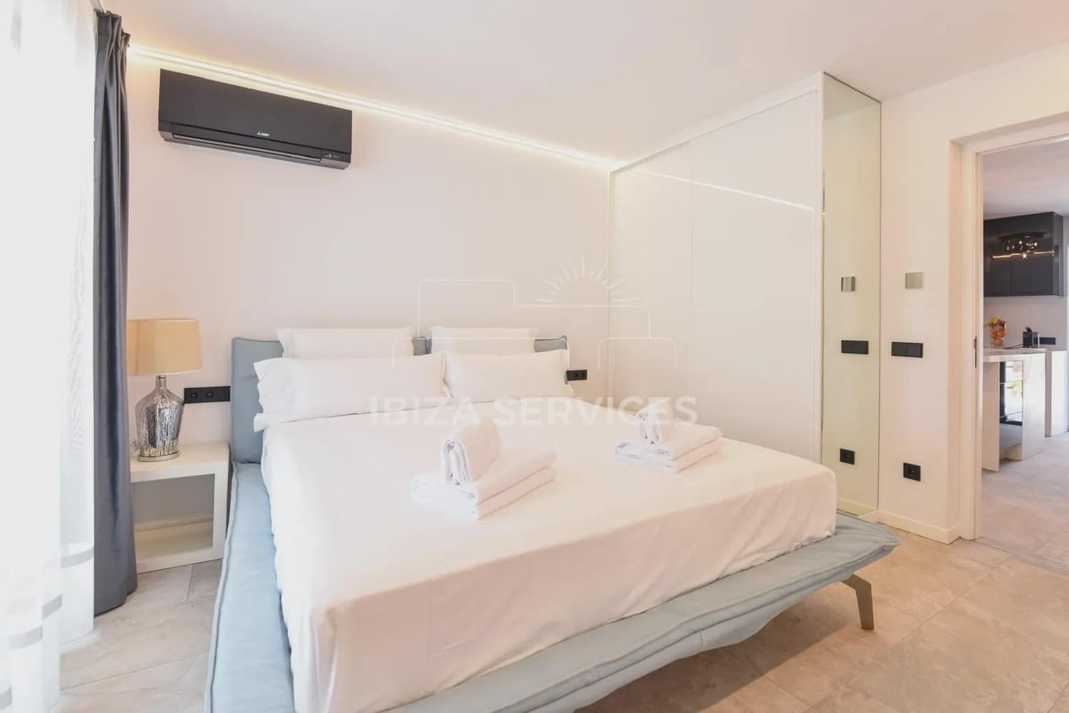 4 soveværelse Villa til leje i San Jose / Sant Josep de Sa Talaia med swimmingpool garage - € 15.000 (Ref: 9646716)