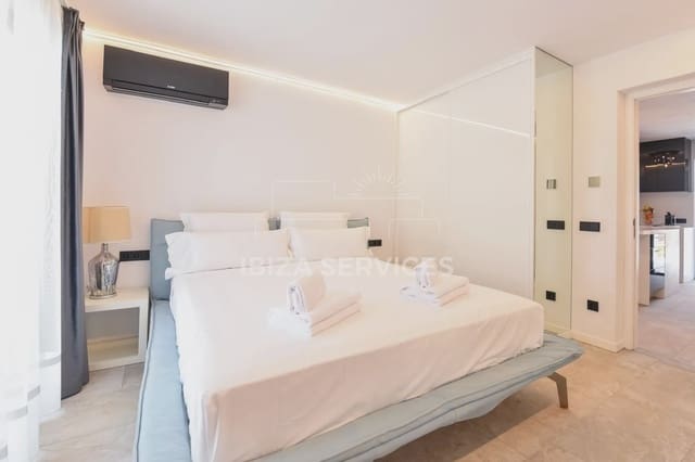 4 soveværelse Villa til leje i San Jose / Sant Josep de Sa Talaia med swimmingpool garage - € 15.000 (Ref: 9646716)