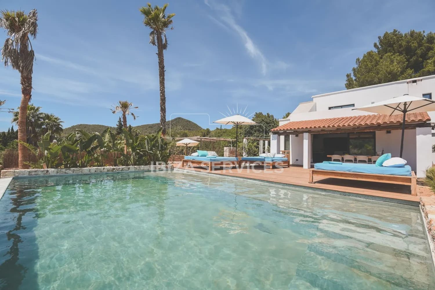 4 soveværelse Villa til leje i San Jose / Sant Josep de Sa Talaia med swimmingpool garage - € 15.000 (Ref: 9646716)