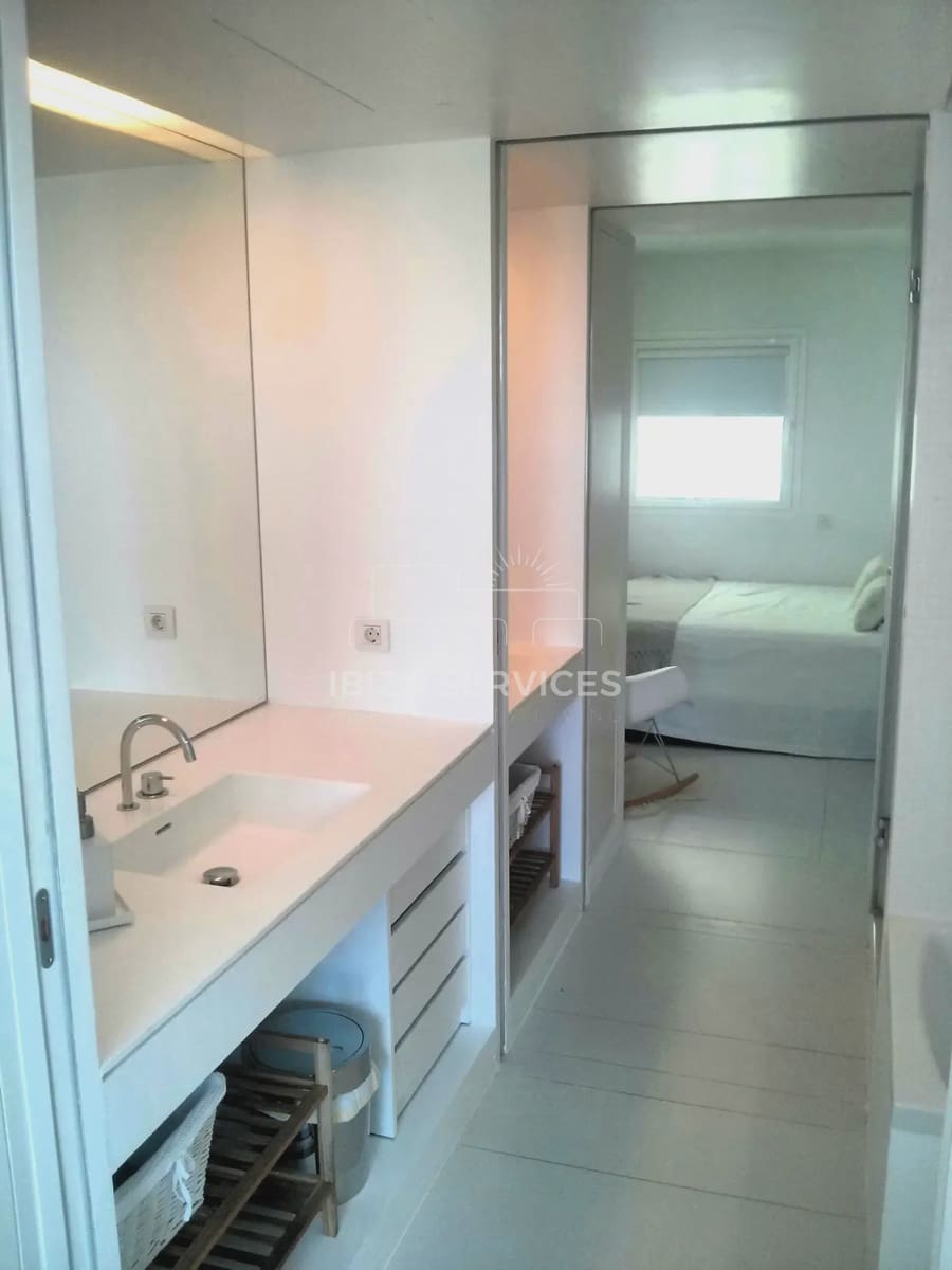 2 soveværelse Lejlighed til leje i Ibiza by med swimmingpool garage - € 4.000 (Ref: 9658123)