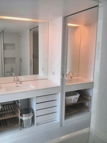 2 soveværelse Lejlighed til leje i Ibiza by med swimmingpool garage - € 4.000 (Ref: 9658123)